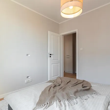 Stawowa - Self Check-in 20h Vratislav